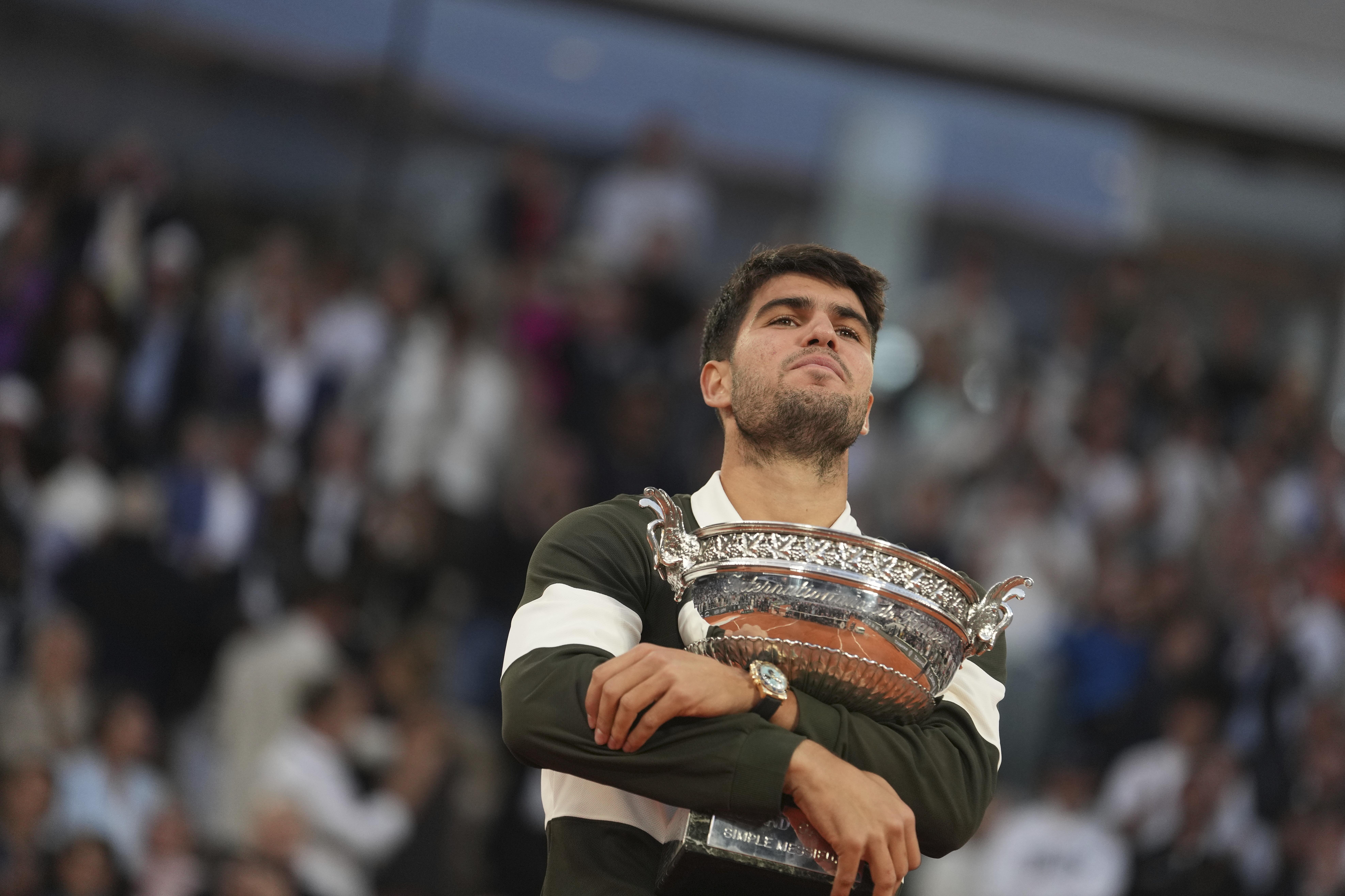 关于欧洲网球队险胜英国网球队，阿尔卡拉斯送出助攻的信息