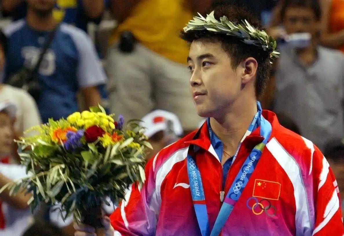 包含德国乒乓球队完胜韩国乒乓球队，王皓爆发神勇的词条